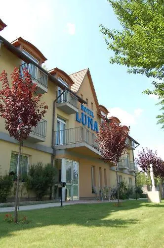 Hotel Luna Budapeşte Macaristan