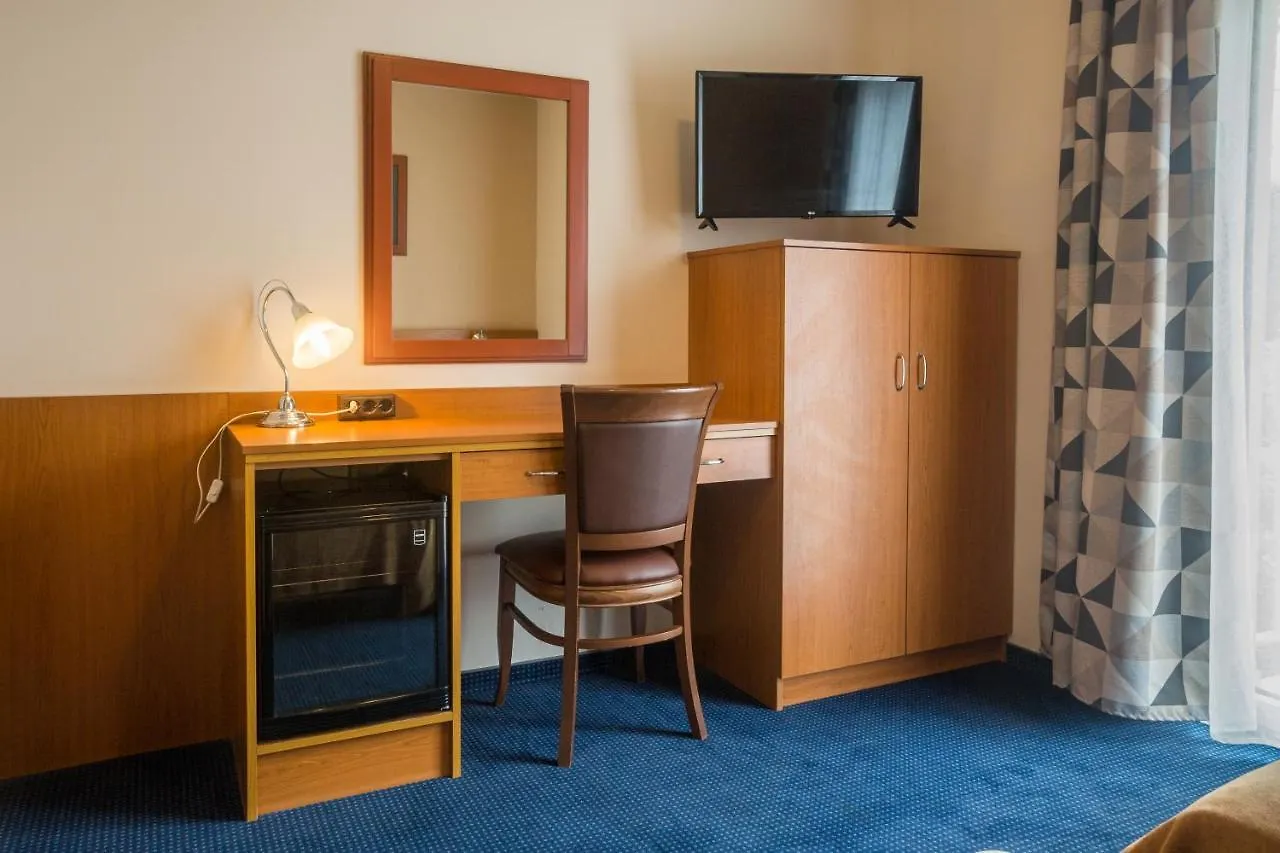 Hotel Luna Budapest 3*,