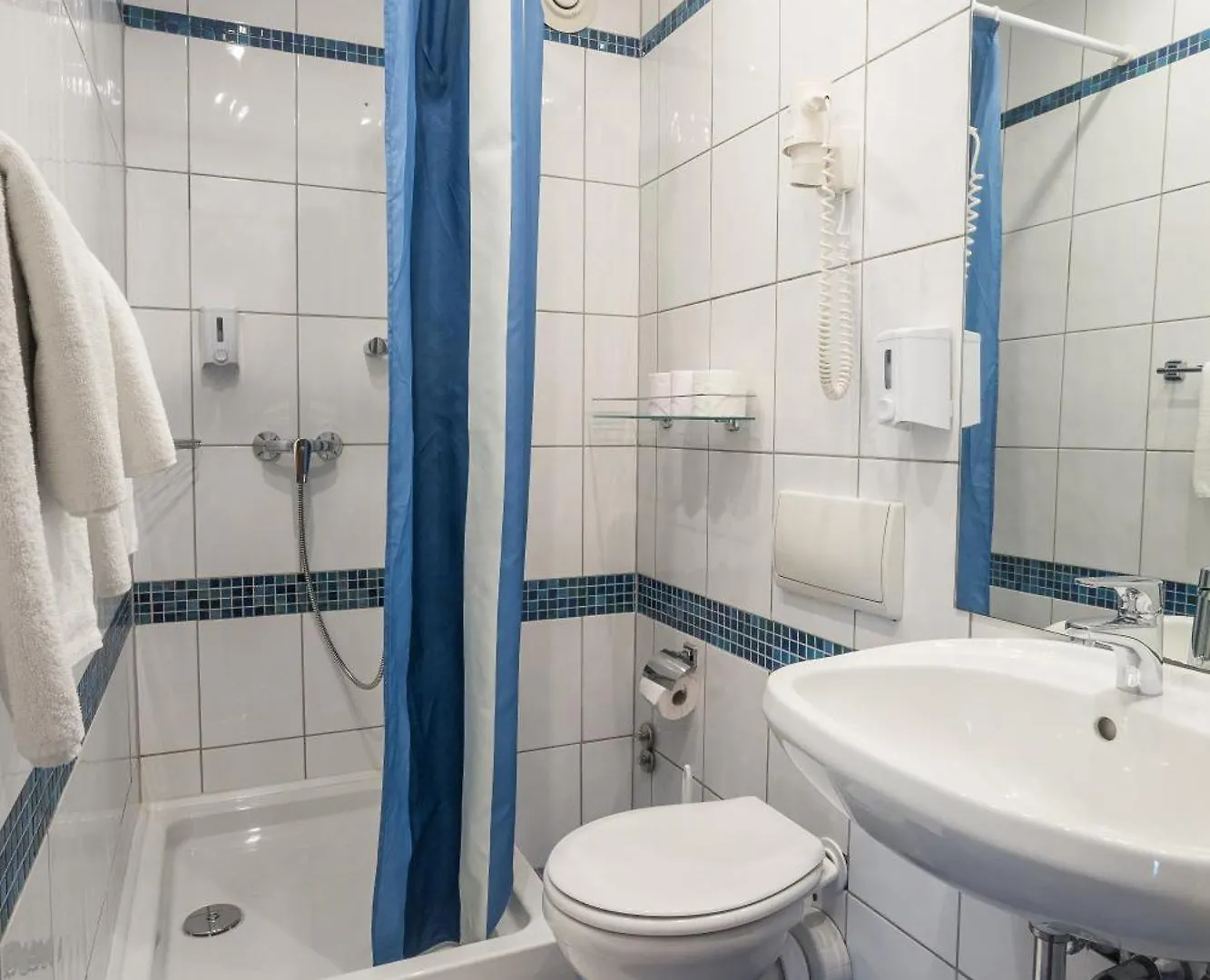***  Hotel Luna Budapest Hungary